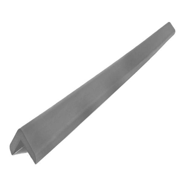 Ochranný rohový nárazník. Tvar L. Rozměry 1000 mm, 50x50 mm. Ochranný rohový nárazník. Tvar L. Rozměry 1000 mm, 50x50 mm.