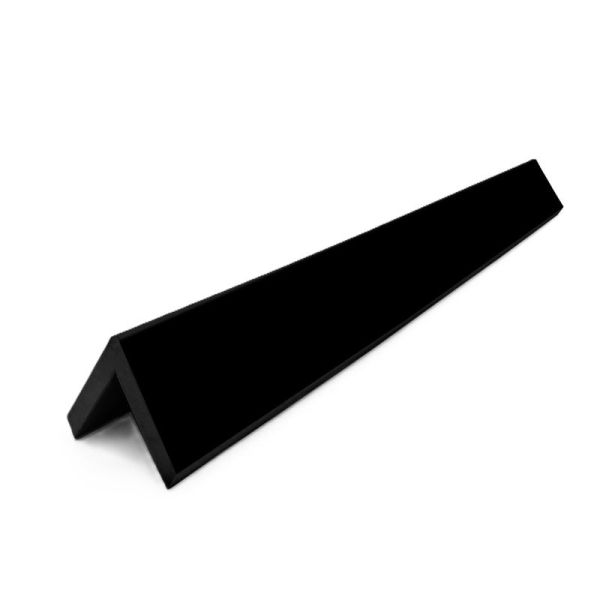 Ochranný rohový nárazník. Tvar L. Rozměry 1000 mm, 80x80 mm. Ochranný rohový nárazník. Tvar L. Rozměry 1000 mm, 80x80 mm.